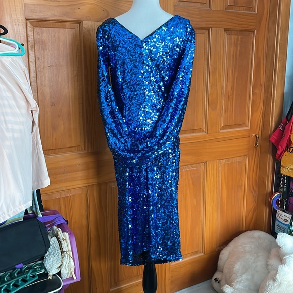 Vintage Vibe Midnight Velvet Blue Sequin Dress - Picture 3 of 10